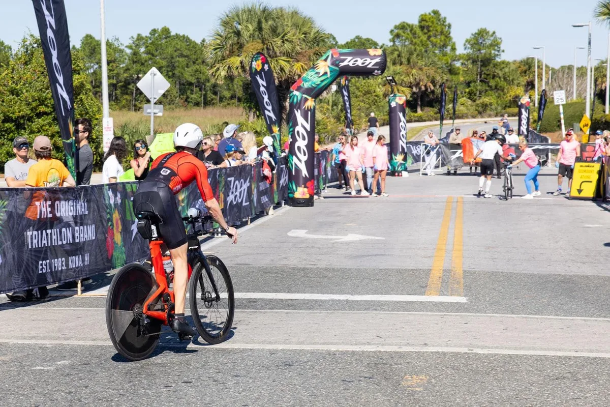 Trải Nghiệm Ironman Florida: Cuộc Đua Vượt Biển Cực Chất