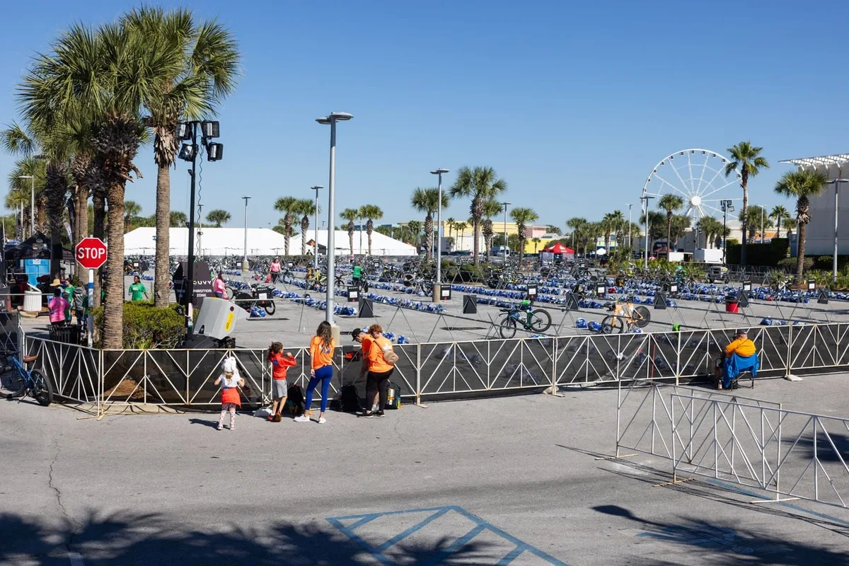 Trải Nghiệm Ironman Florida: Cuộc Đua Vượt Biển Cực Chất