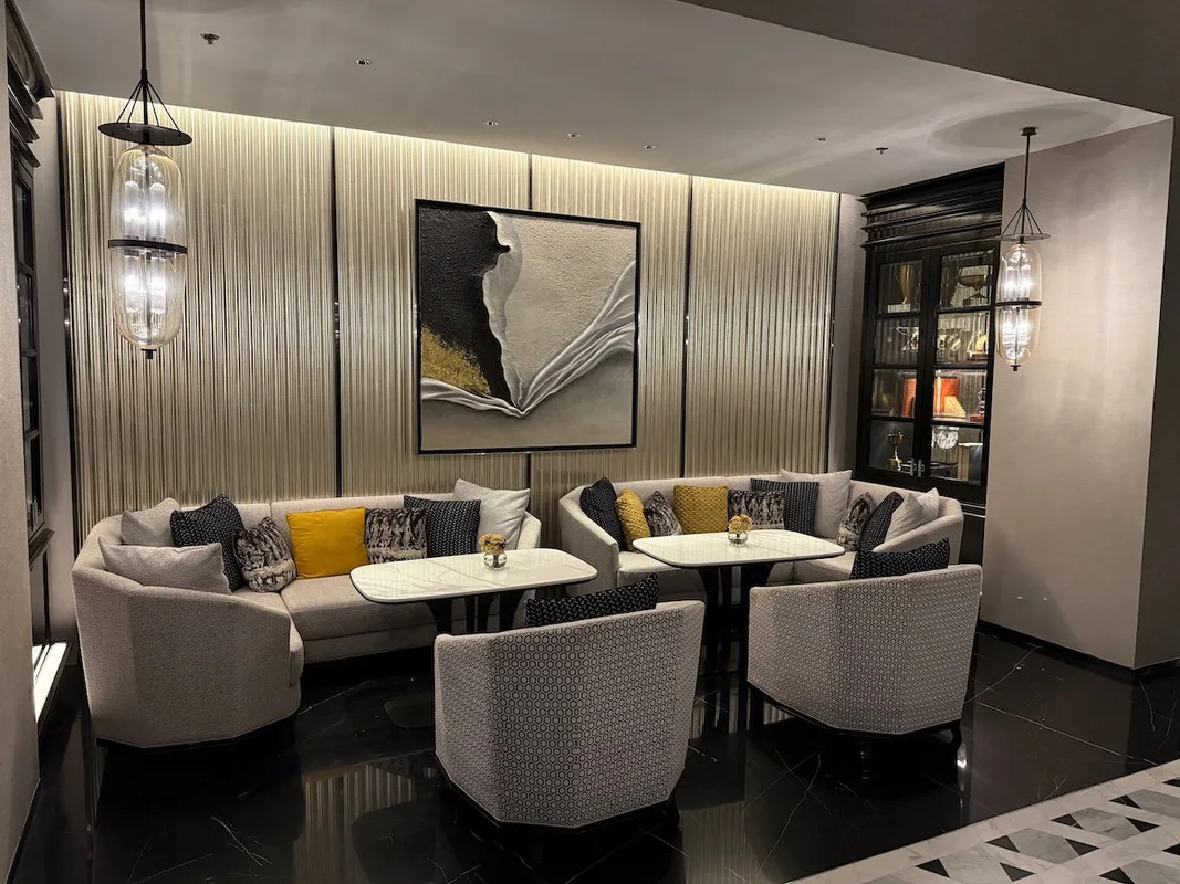 Trải Nghiệm Sang Chảnh Tại Ritz-Carlton Bangkok