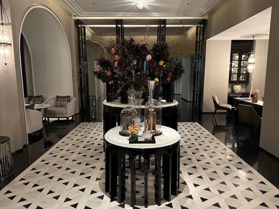 Trải Nghiệm Sang Chảnh Tại Ritz-Carlton Bangkok