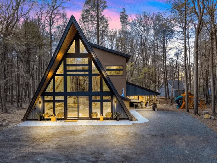 Trốn Chạy Giữa Thiên Nhiên: 9 Airbnb Tại Poconos Đáng Trải Nghiệm