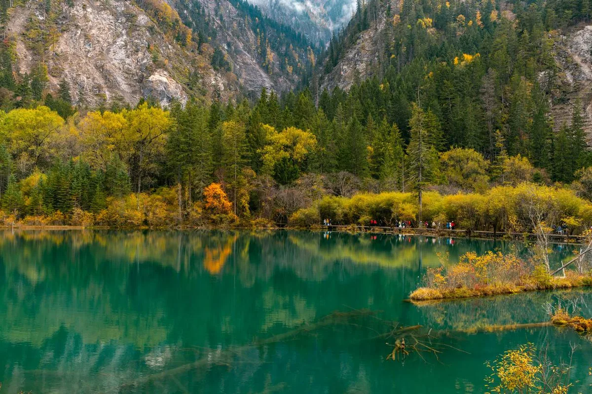 Trốn Khỏi Thành Phố, 2 Ngày Ngắm Jiuzhaigou & Huanglong