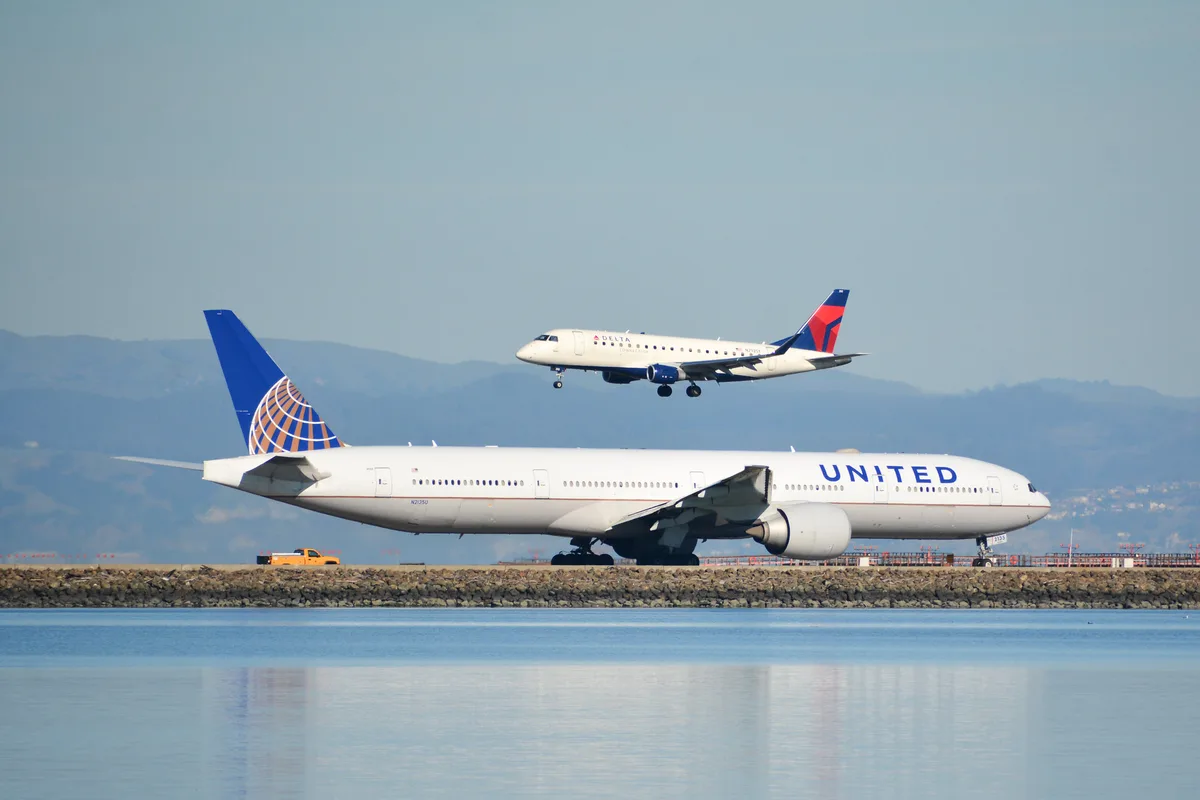 United Airlines Có Đang Vượt Qua Delta Trong Ngành Hàng Không?