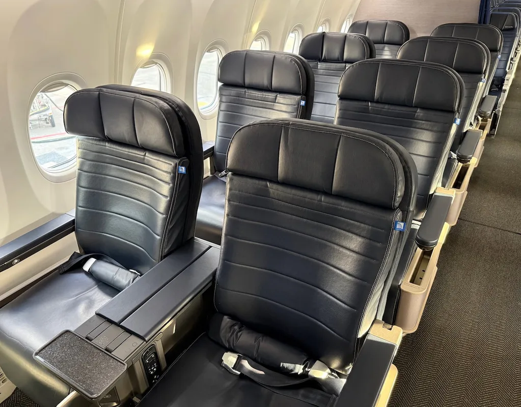 United MileagePlus Thay Đổi Lớn: Tập Trung Vào Thẻ Tín Dụng